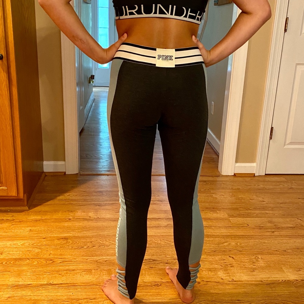 Victoria Secret Pink workout leggings